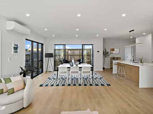 21 La Bella Road, Hobsonville