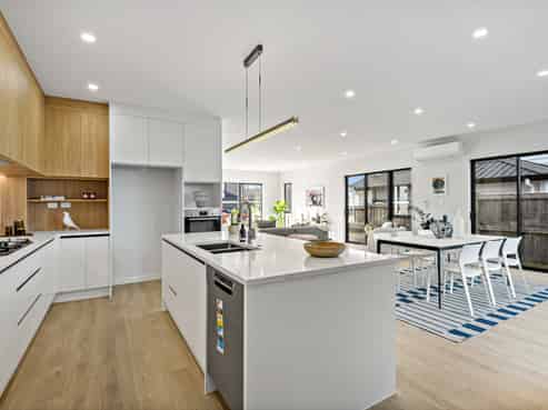 21 La Bella Road, Hobsonville