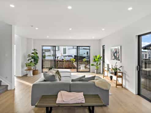 21 La Bella Road, Hobsonville