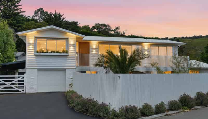 7 Moncks Bay Lane, Redcliffs