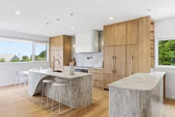 7 Moncks Bay Lane, Redcliffs