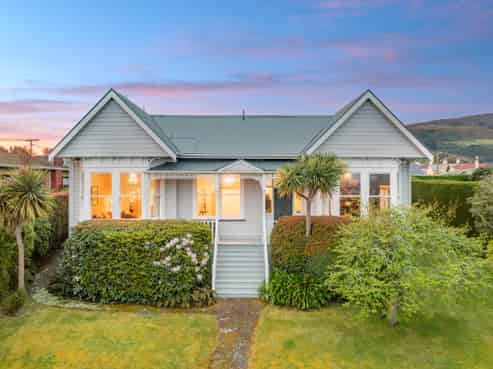 4 Mount Street, Wakari