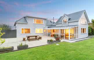 4 Mount Street, Wakari