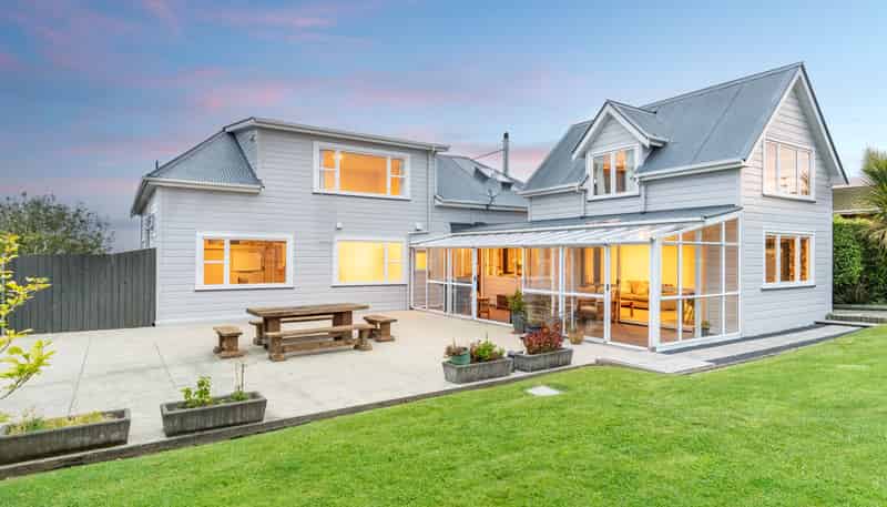 4 Mount Street, Wakari