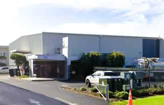 Functional Penrose Industrial Site | 759 m2