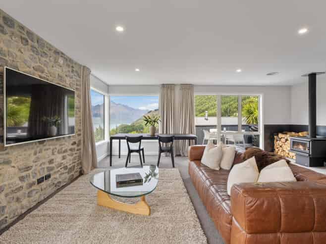 2 Dart Place, Fernhill