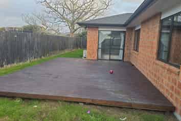 12A Cameron Street, Papakura