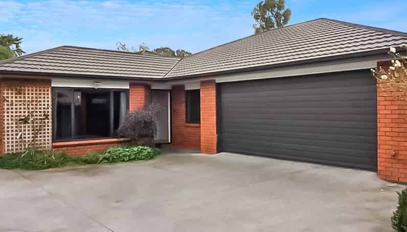 717 Southland Road, Raureka