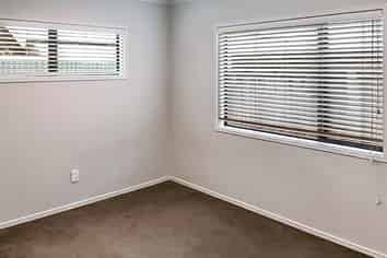 717 Southland Road, Raureka