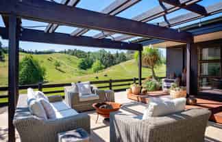 6 Nilgiri Road, Poraiti