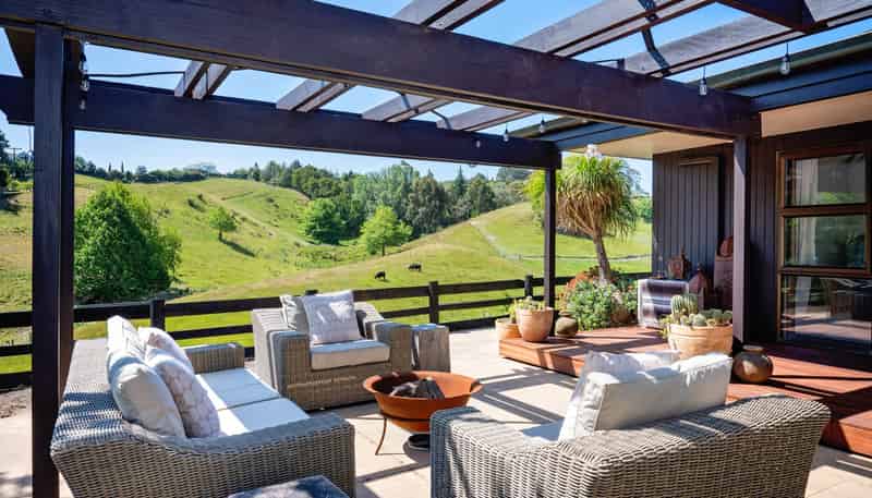 6 Nilgiri Road, Poraiti