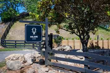 6 Nilgiri Road, Poraiti