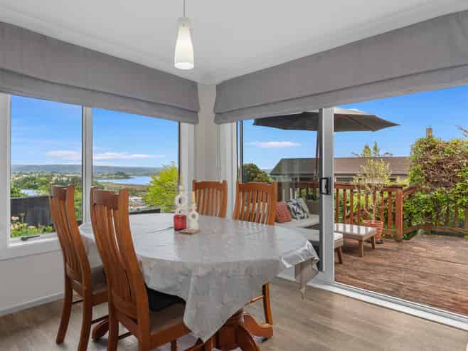 12A Bennett Street, Otumoetai