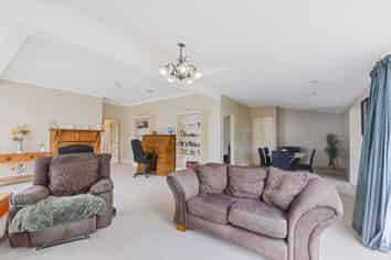 155 High Street, Oxford