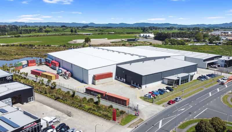 881 Arthur Porter Dr, Burbush