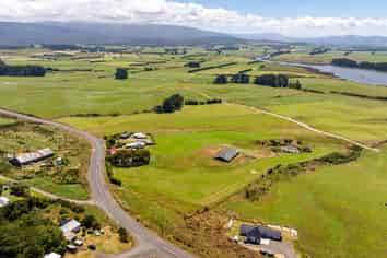 138 Longwood Road, Riverton