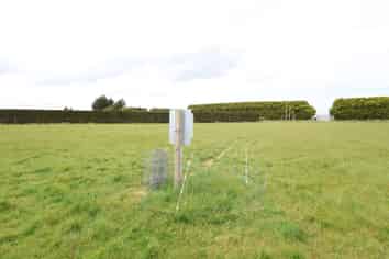 15 Weir Road, Waianiwa