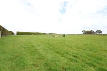 15 Weir Road, Waianiwa