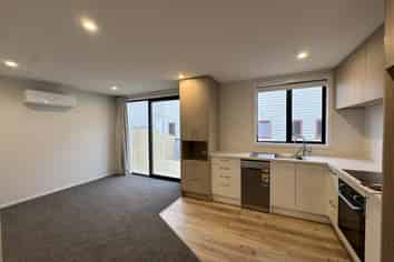 B/7 Bayview Road, South Dunedin