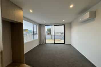 B/7 Bayview Road, South Dunedin