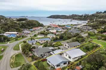 33 Main Road, Stewart Island