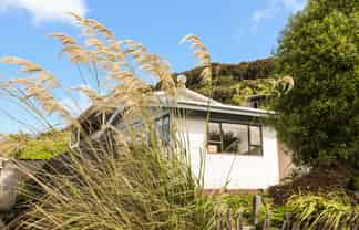 33 Main Road, Stewart Island