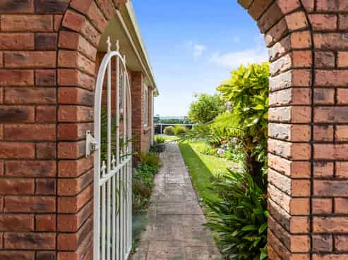 49 Plateau Heights, Mount Maunganui