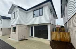 3/4 Nicola Place, Mangere