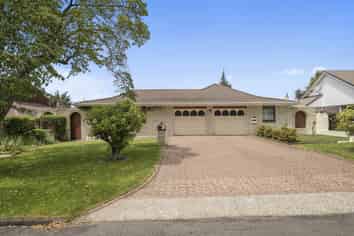 12 Kowhai Street, Glenholme