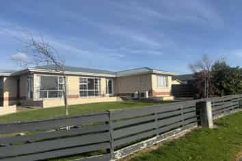 38 Carnarvon Street, Ascot