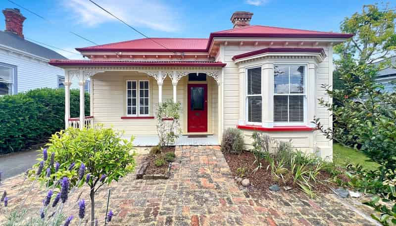 9 Ewen Alison Avenue, Devonport