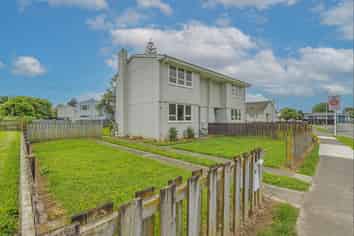 61-63 Ronberg Street, Highbury