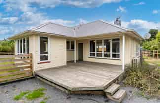 12 Kennard Crescent, KARITANE