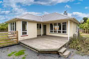 12 Kennard Crescent, KARITANE