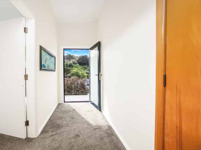 346 Kaikorai Valley Road, Bradford