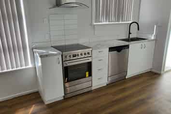 4 Ngahina Street, Paraparaumu