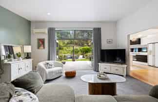 18 Winsley Terrace, Churton Park