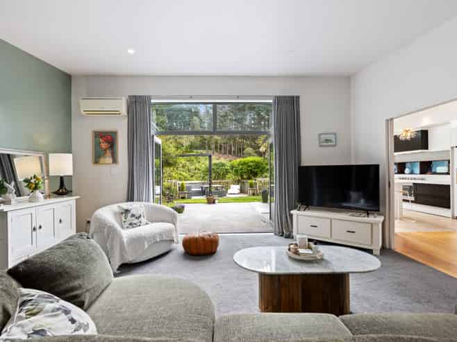 18 Winsley Terrace, Churton Park