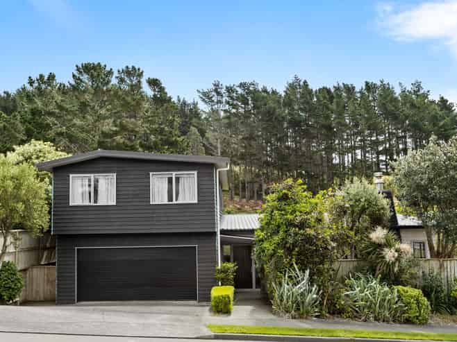 18 Winsley Terrace, Churton Park