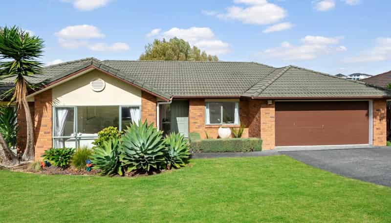 7 Tauranga Place, Orewa