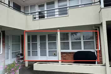 22O Aratonga Avenue, Greenlane