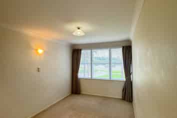 22O Aratonga Avenue, Greenlane