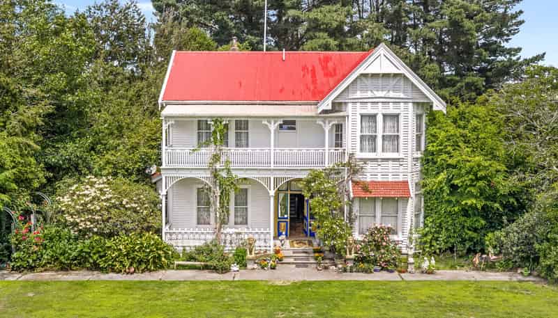 62 Broad Street, Southbridge