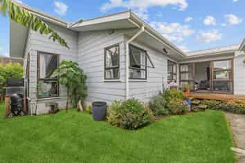 30B Woolfield Road, Papatoetoe