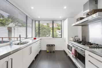 37C Ngaio Road, Kelburn