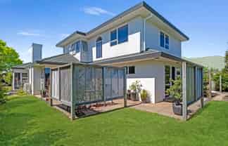 36 Presidential Drive, Milson