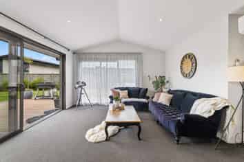 3 Three Kings Court, OUTRAM