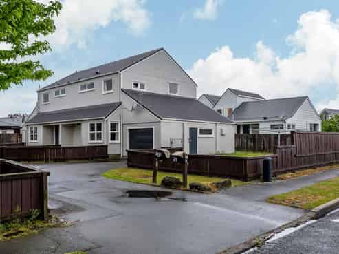 1 and 2/51 Portsmouth Street and 1 and 2/73 Hampshire Street, Aranui