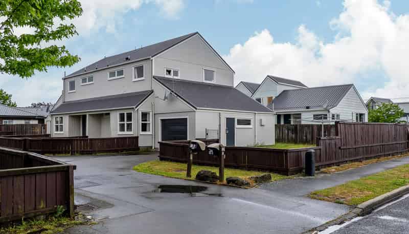 1 and 2/51 Portsmouth Street and 1 and 2/73 Hampshire Street, Aranui