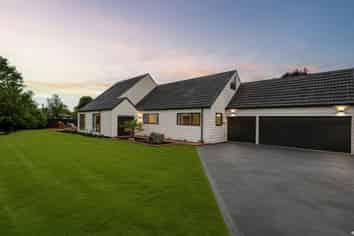 49B Inwoods Road, PARKLANDS